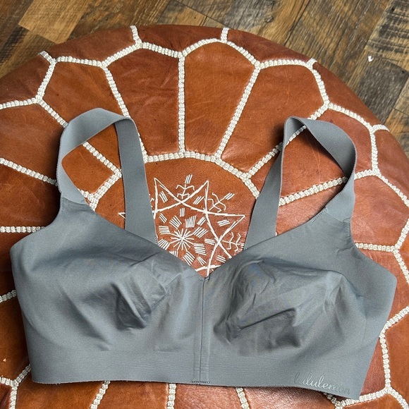 lululemon athletica Other - Lululemon Gray Hold True Bra - 34D
